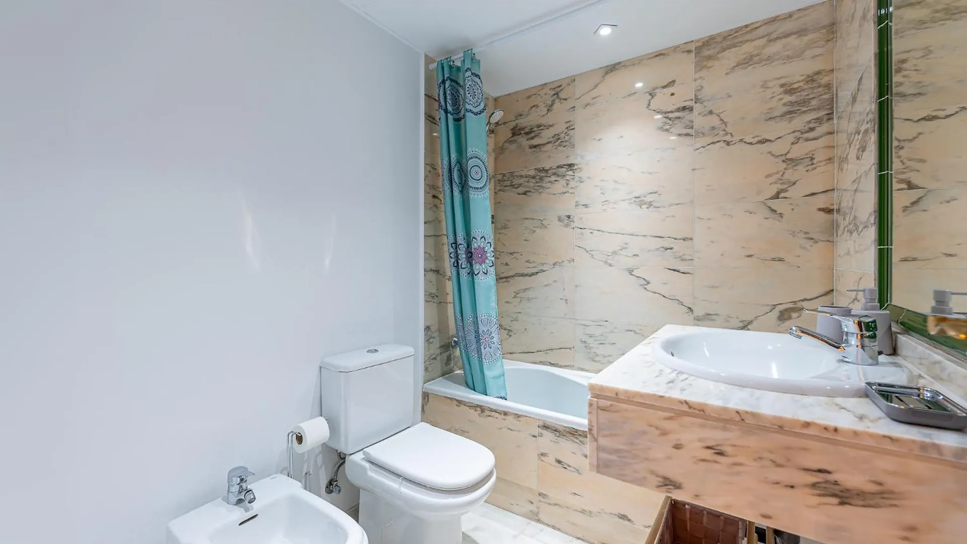 Chalet In Torrequebrada Residencial Golf Urbanization Villa Benalmadena