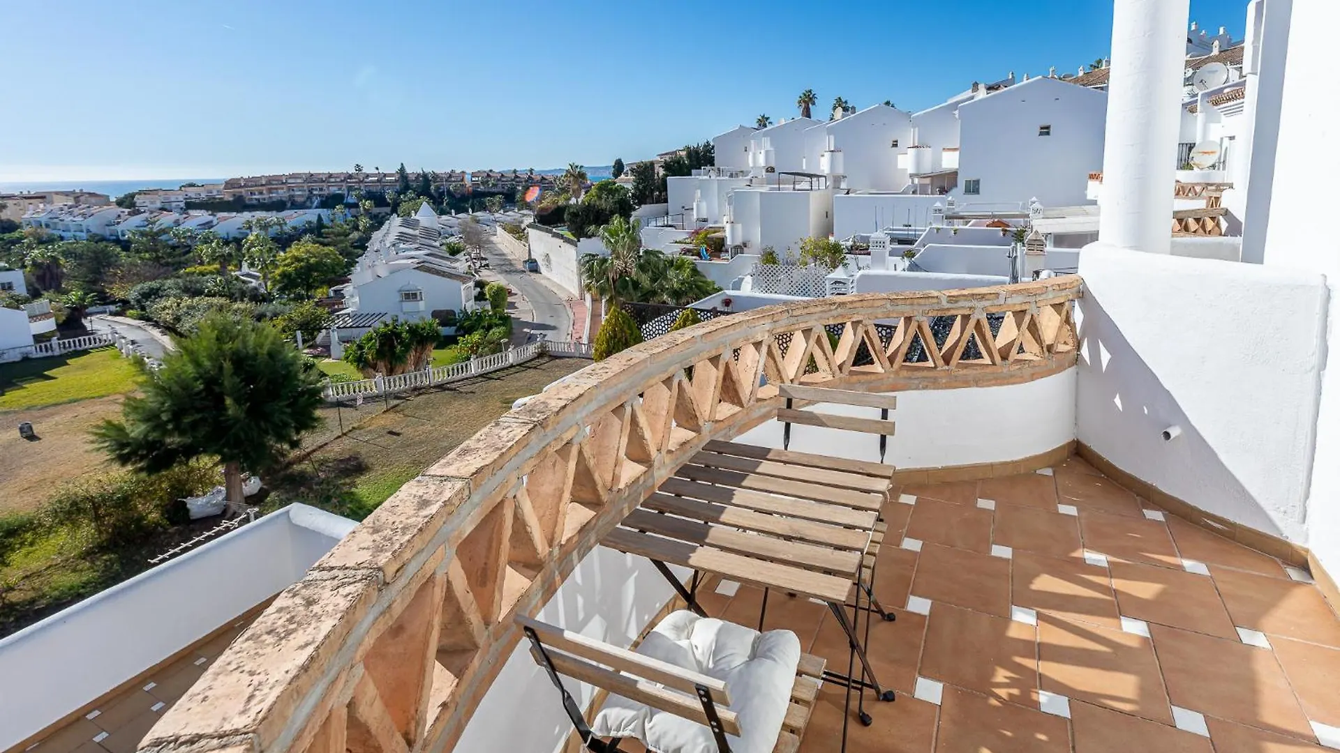 Holiday home Chalet In Torrequebrada Residencial Golf Urbanization Villa Benalmadena