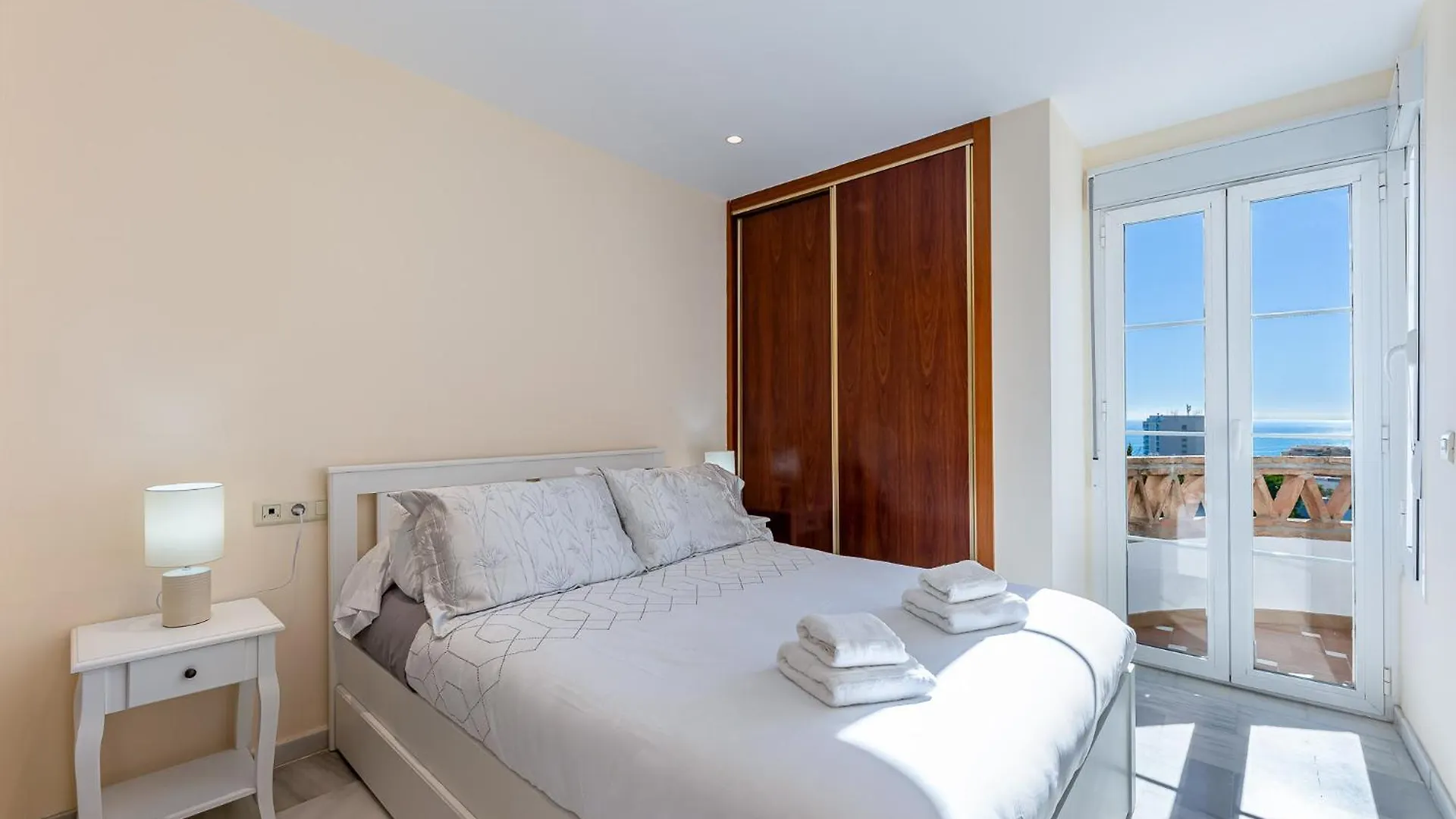 Holiday home Chalet In Torrequebrada Residencial Golf Urbanization Villa Benalmadena