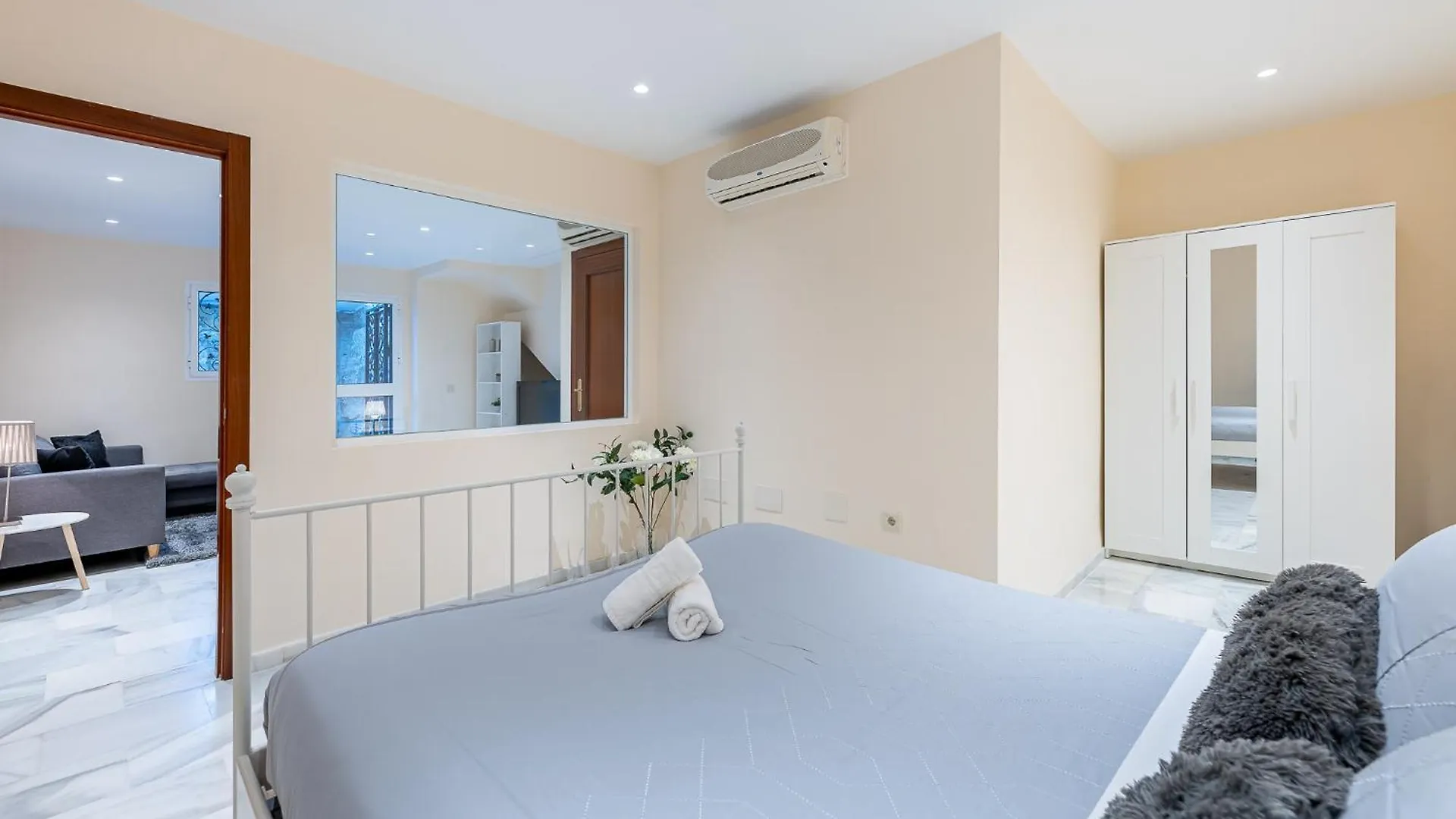 Holiday home Chalet In Torrequebrada Residencial Golf Urbanization Villa Benalmadena